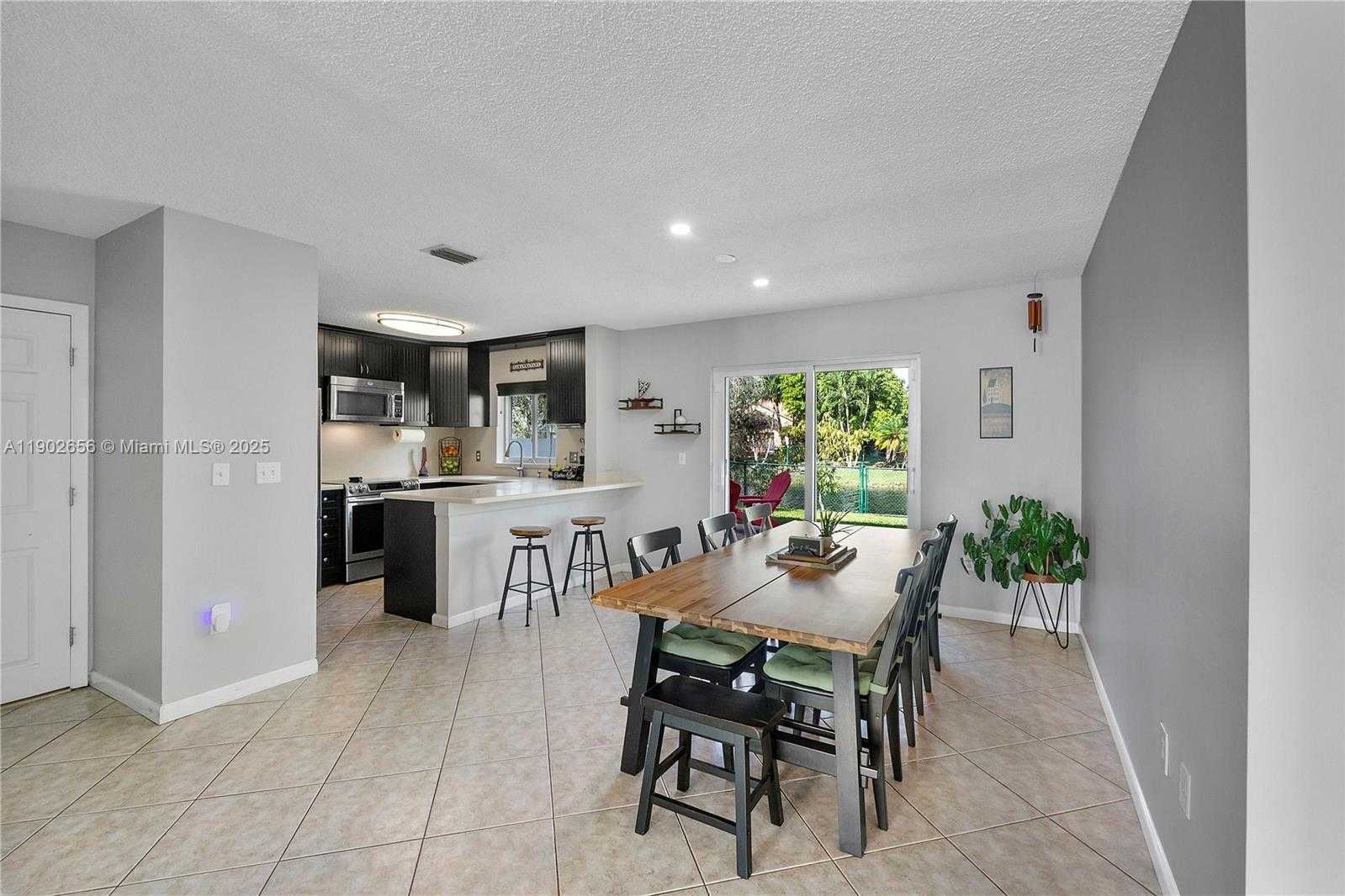 Small Image of 236 NORTH WEST 118TH DR, Coral Springs Number 17