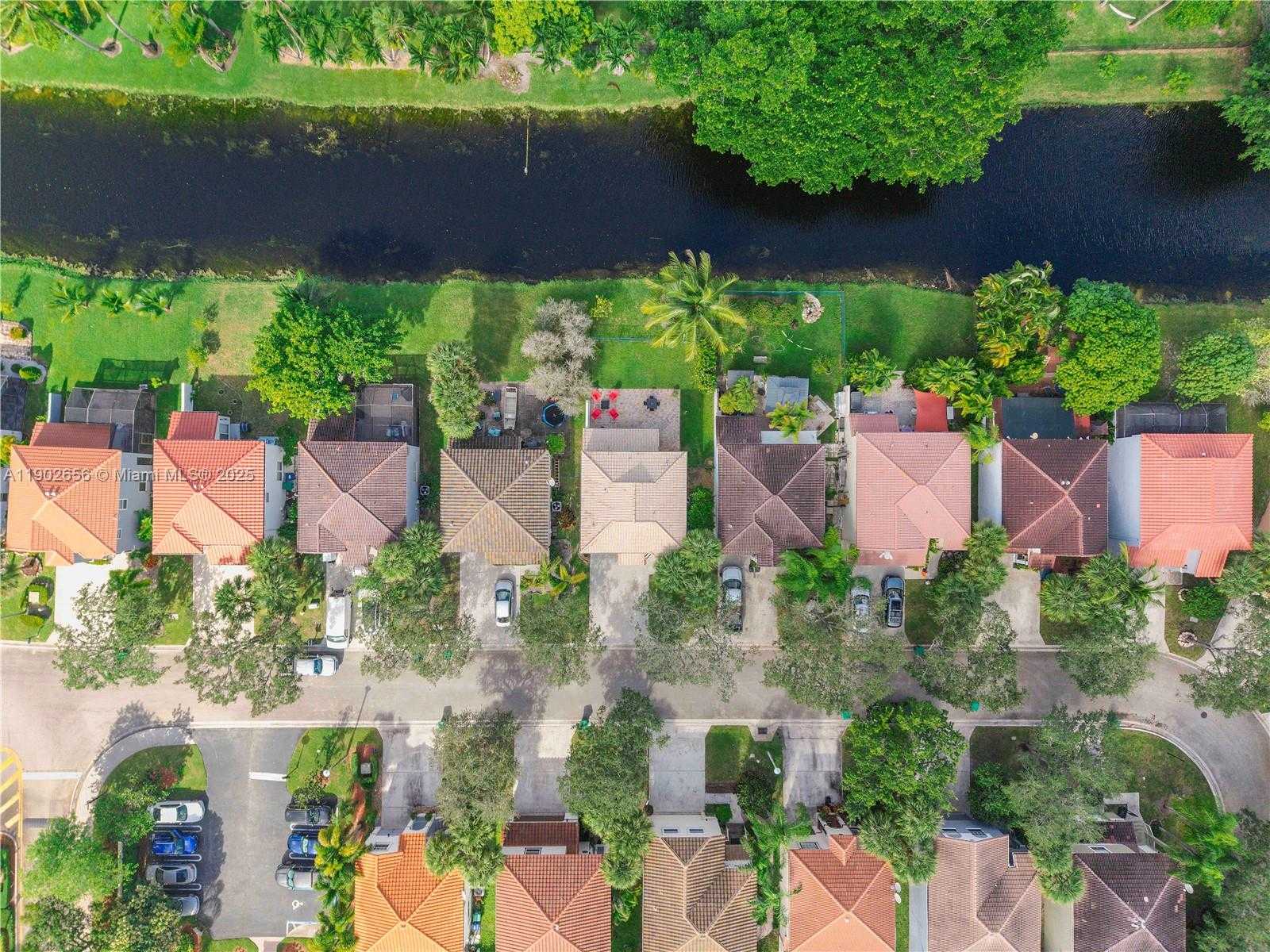 Small Image of 236 NORTH WEST 118TH DR, Coral Springs Number 32