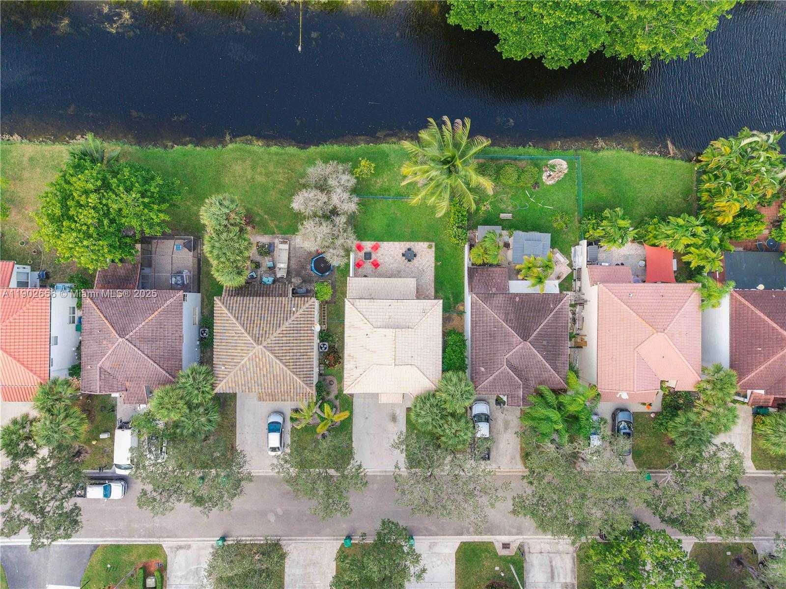Small Image of 236 NORTH WEST 118TH DR, Coral Springs Number 33