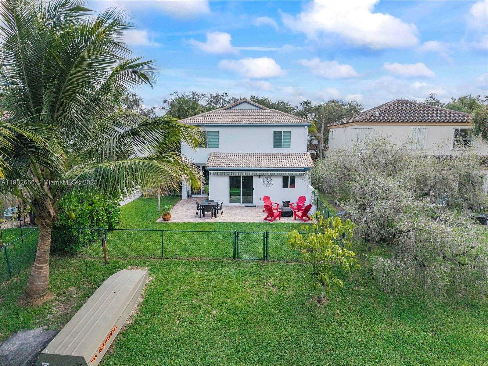 Small Image of 236 NORTH WEST 118TH DR, Coral Springs Number 39