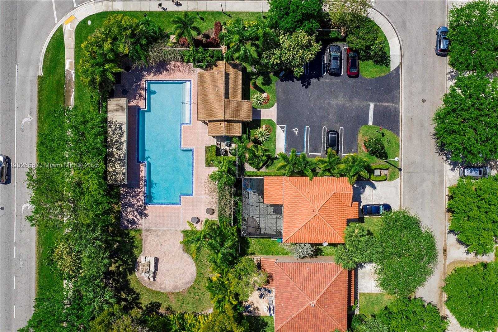 Small Image of 236 NORTH WEST 118TH DR, Coral Springs Number 50