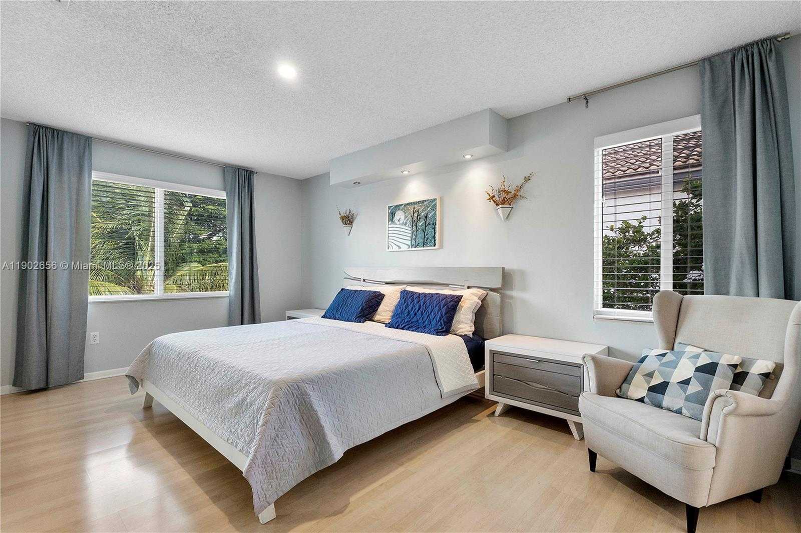 Small Image of 236 NORTH WEST 118TH DR, Coral Springs Number 7