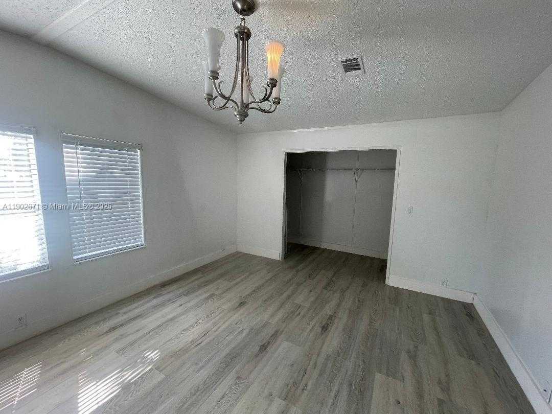 Small Image of 19800 SOUTH WEST 180TH AVE UNIT 86, Miami Number 12