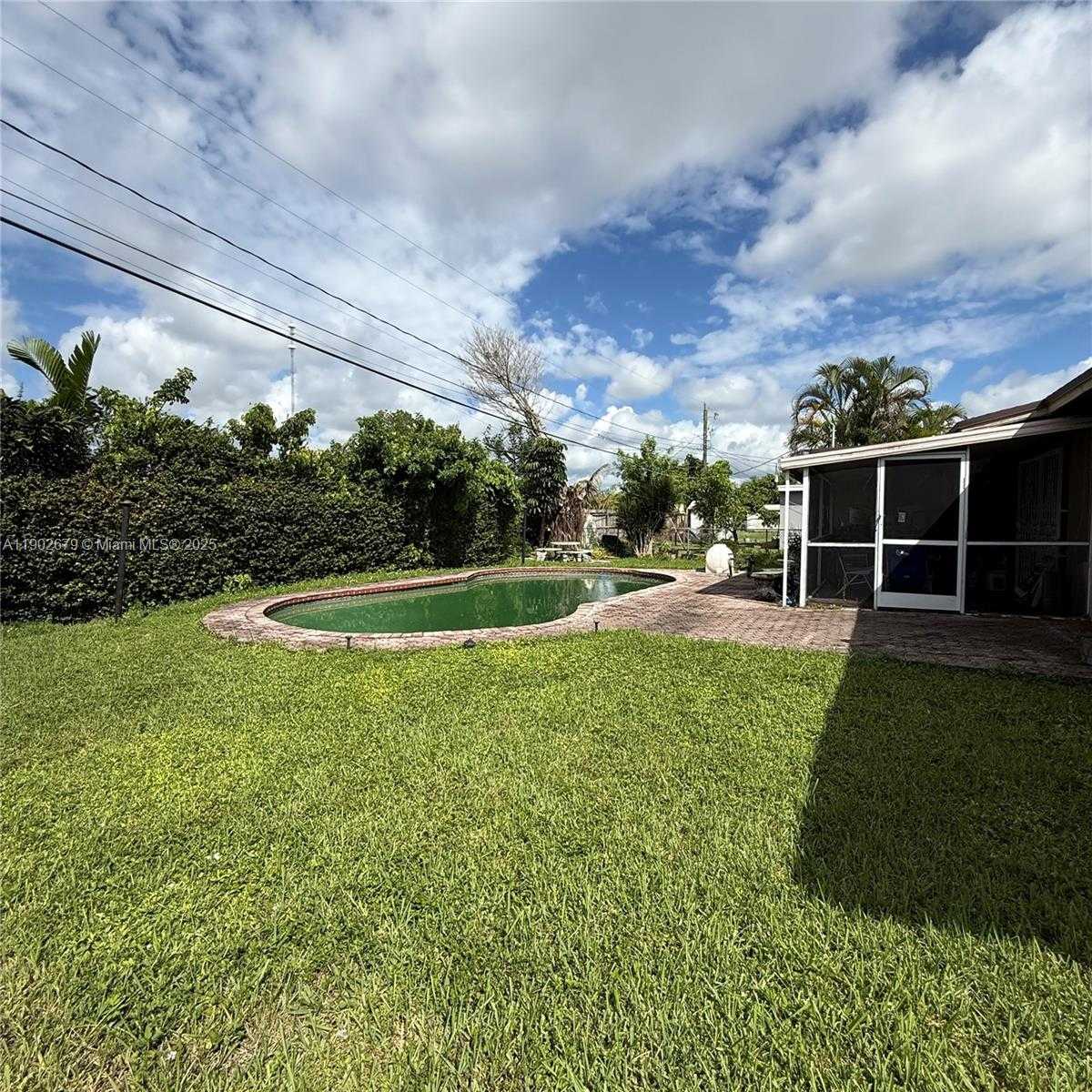 Small Image of 20730 NORTH EAST MIAMI CT, Miami Gardens Number 13