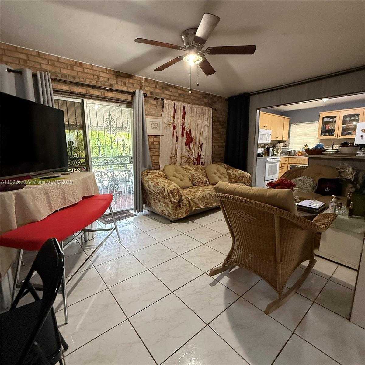 Small Image of 20730 NORTH EAST MIAMI CT, Miami Gardens Number 5