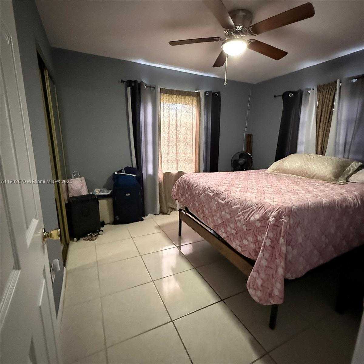 Small Image of 20730 NORTH EAST MIAMI CT, Miami Gardens Number 9