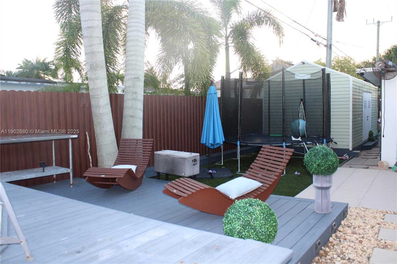 Small Image of 8000 NORTH WEST 172ND ST, Hialeah Number 34