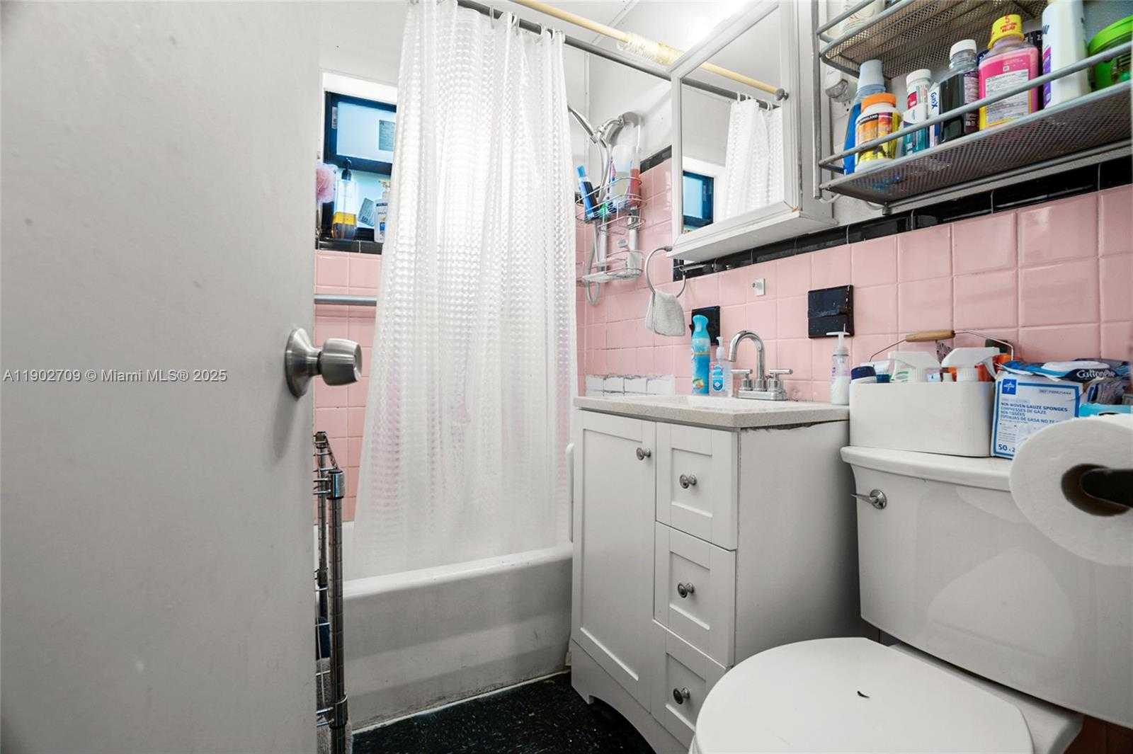 Small Image of 3120 NORTH EAST 13TH AVE, Pompano Beach Number 8