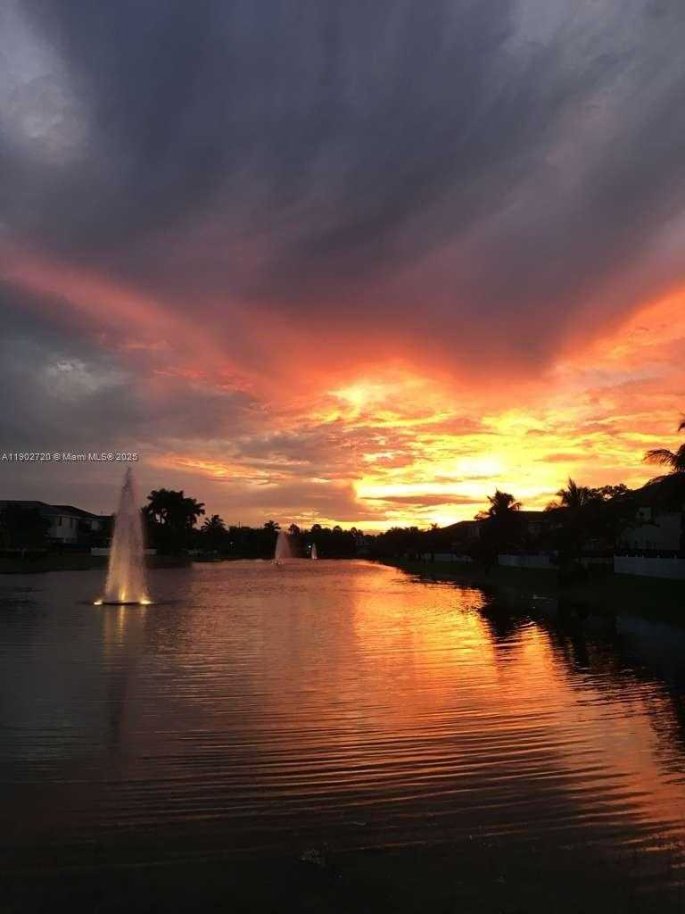 Small Image of 11270 NORTH WEST 47TH LN, Doral Number 14