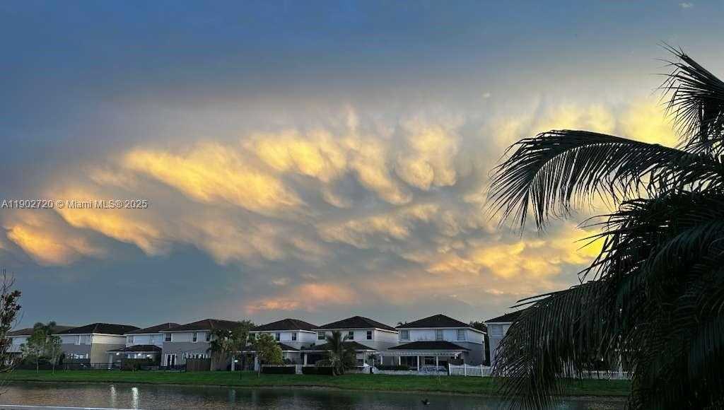 Small Image of 11270 NORTH WEST 47TH LN, Doral Number 15