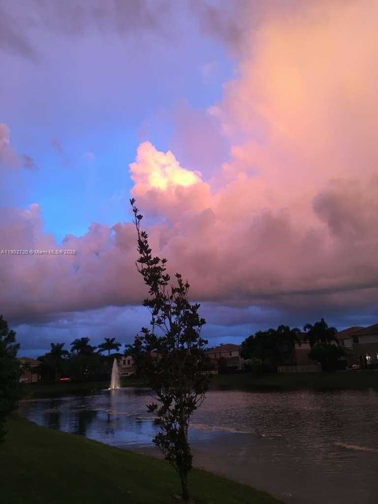 Small Image of 11270 NORTH WEST 47TH LN, Doral Number 17