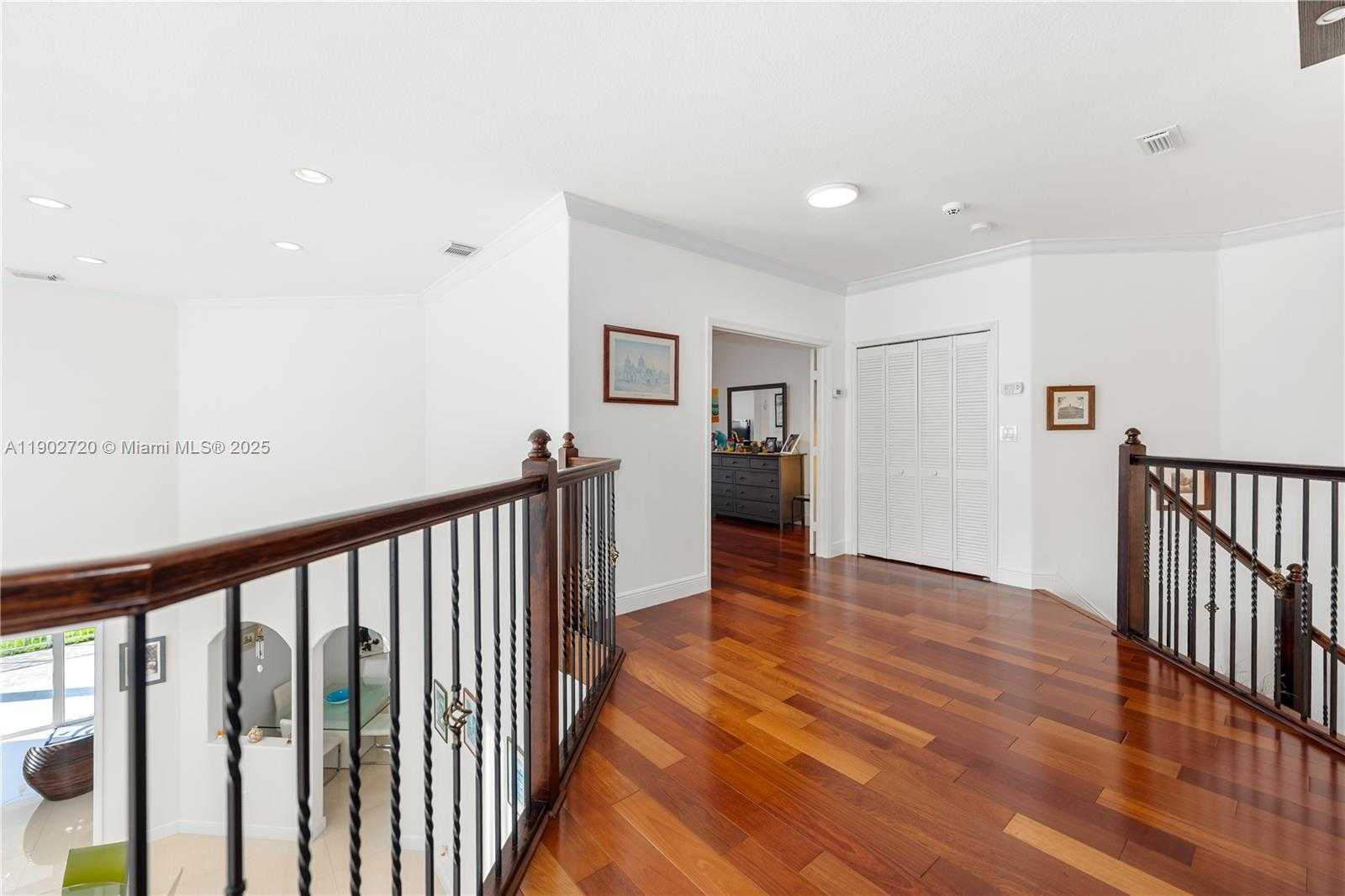 Small Image of 11270 NORTH WEST 47TH LN, Doral Number 40