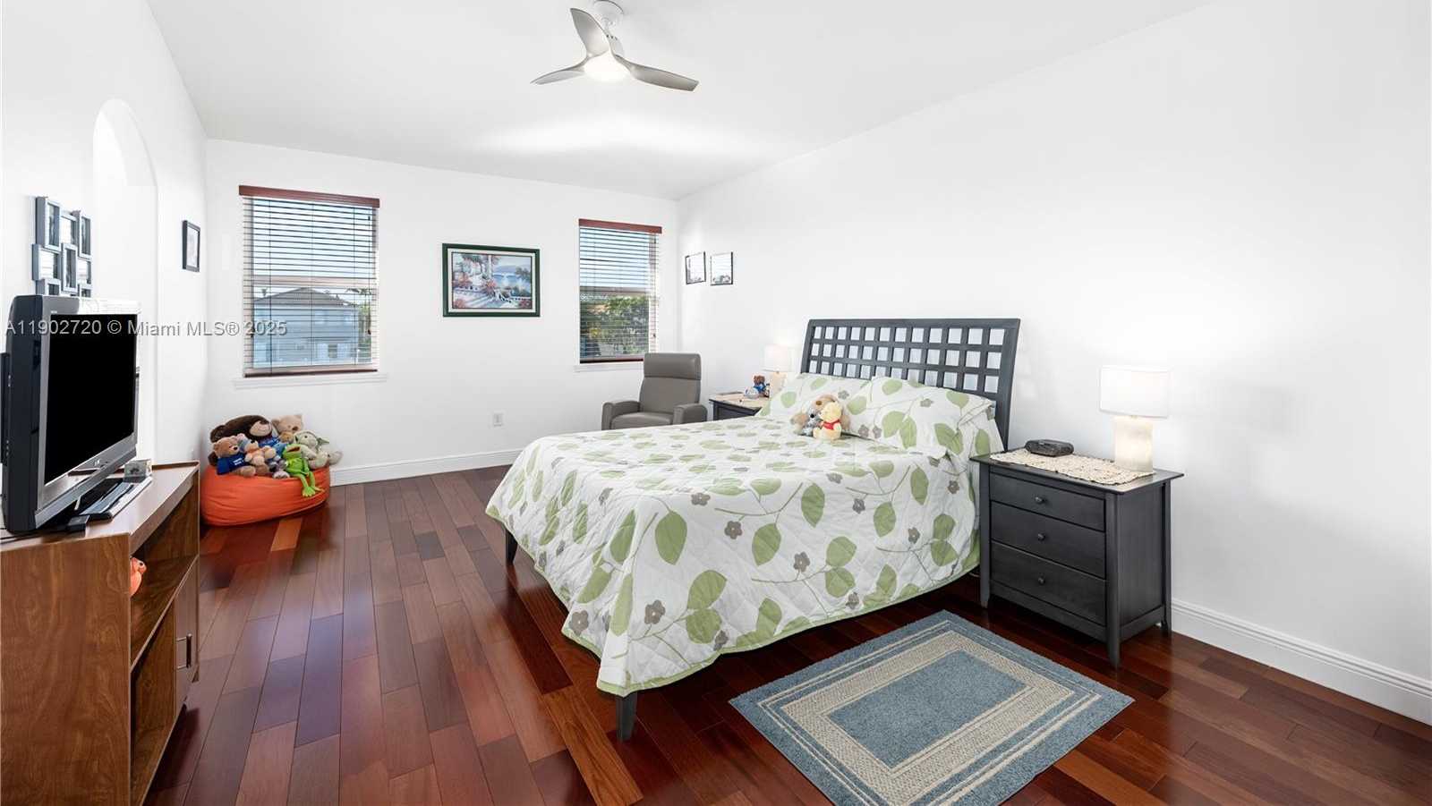 Small Image of 11270 NORTH WEST 47TH LN, Doral Number 43