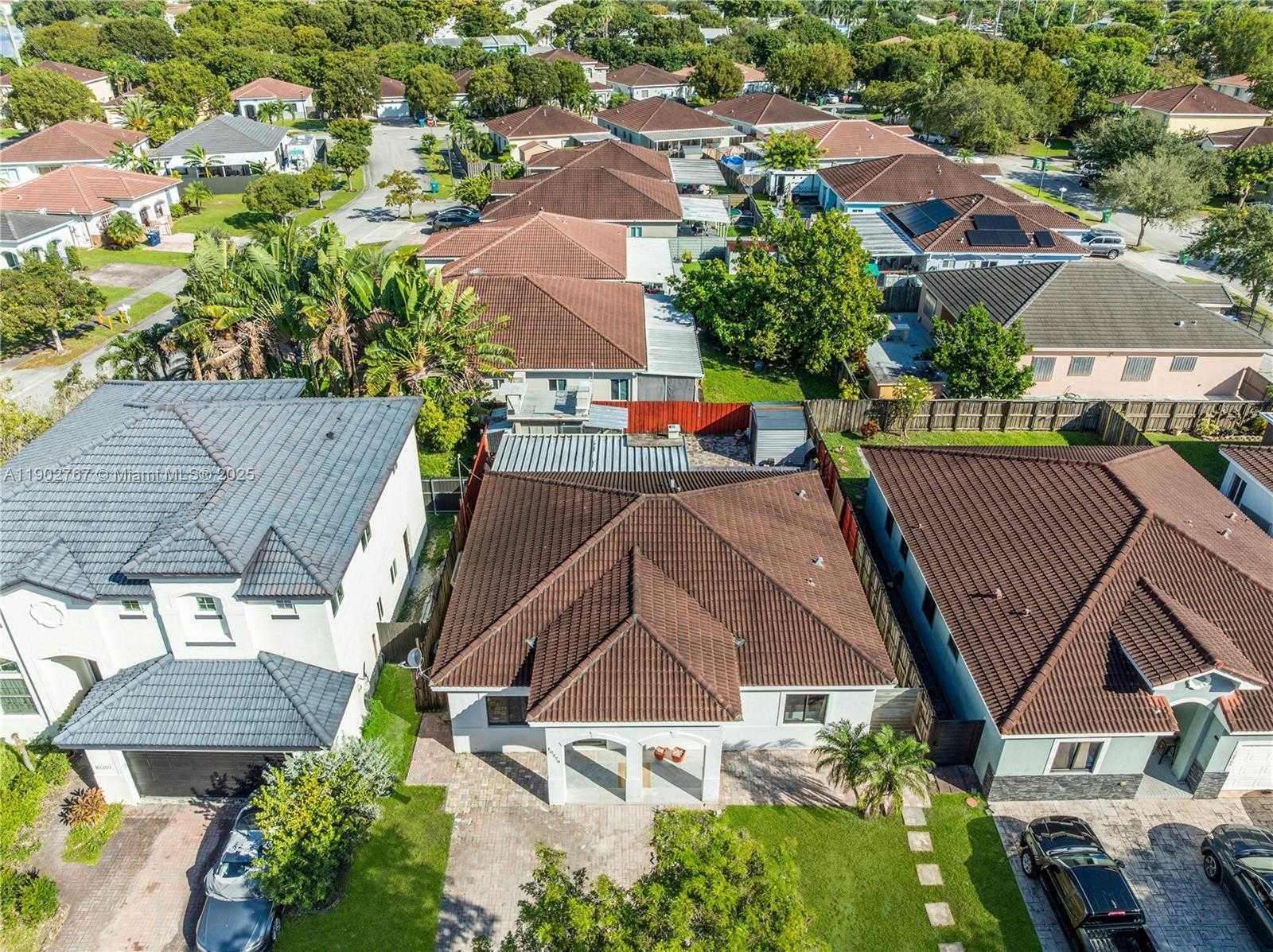 Small Image of 10279 SOUTH WEST 225TH LN, Cutler Bay Number 21