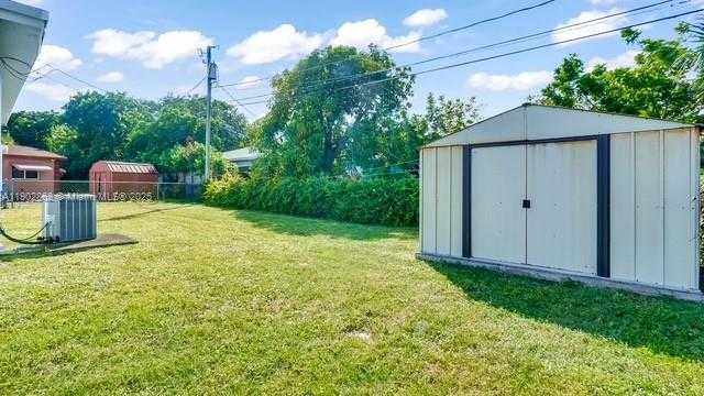 Small Image of 1041 NORTH WEST 24TH TER, Fort Lauderdale Number 24