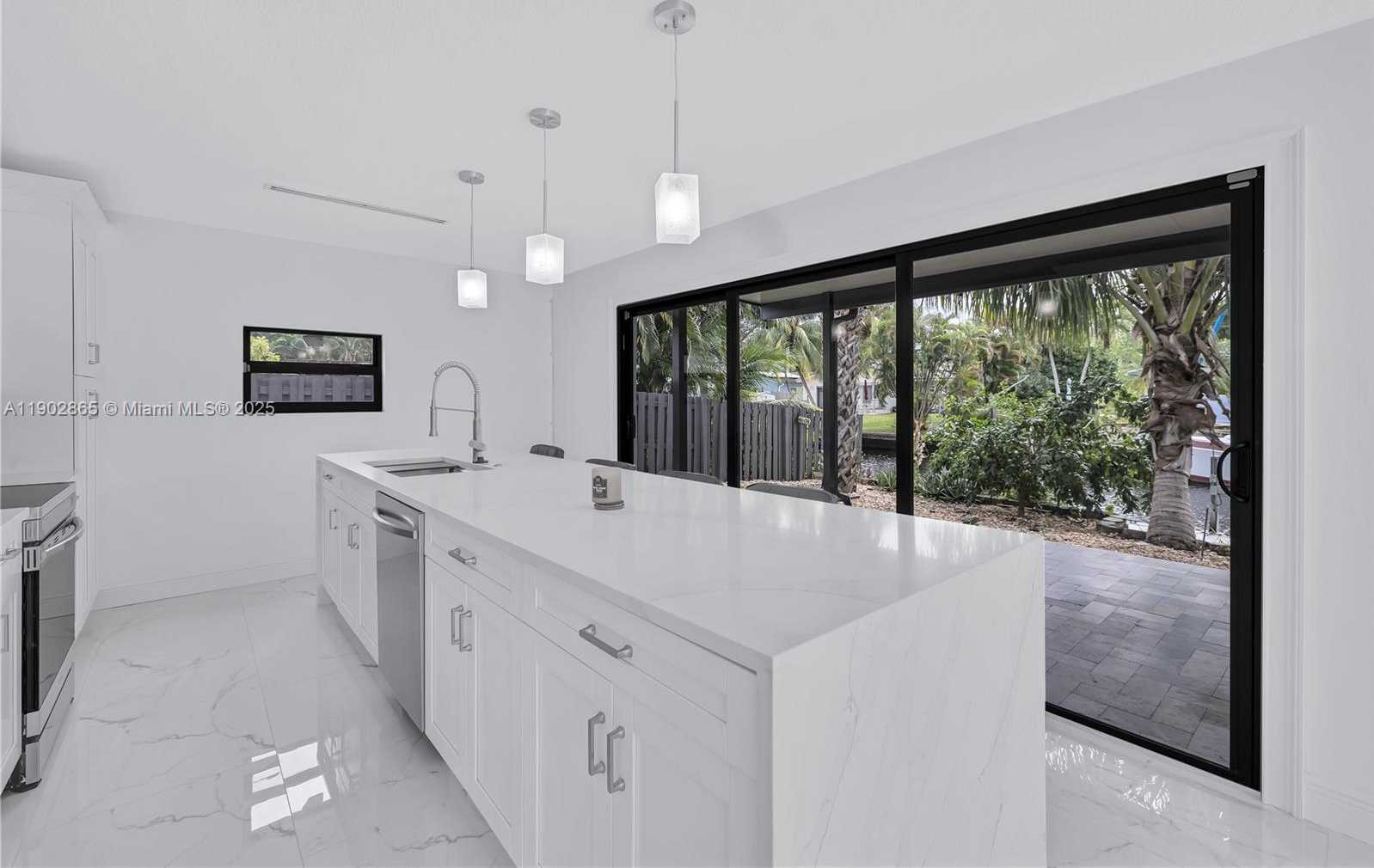 Small Image of 1608 SOUTH WEST 5TH CT, Fort Lauderdale Number 4