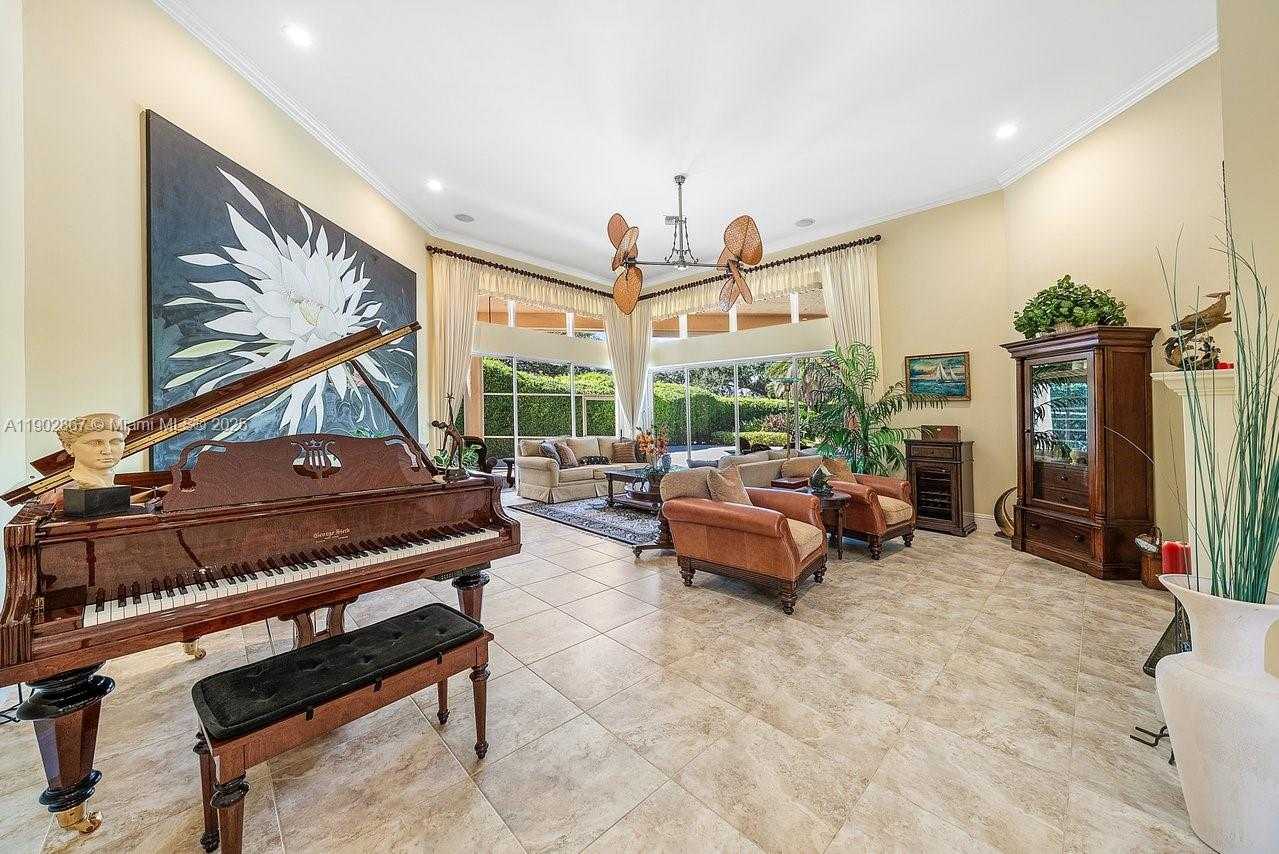 Imagen de Pequeño Objeto