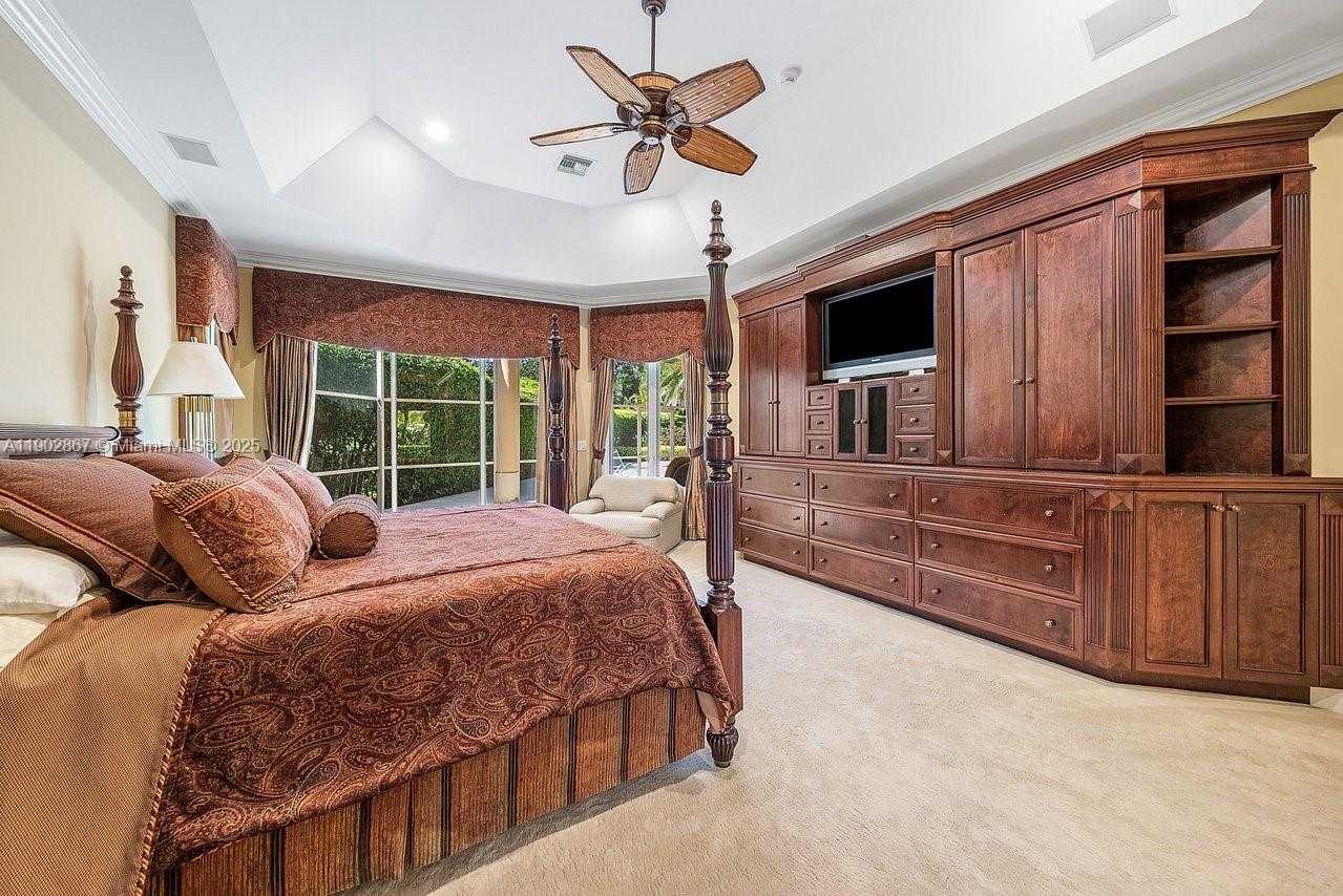 Imagen de Pequeño Objeto