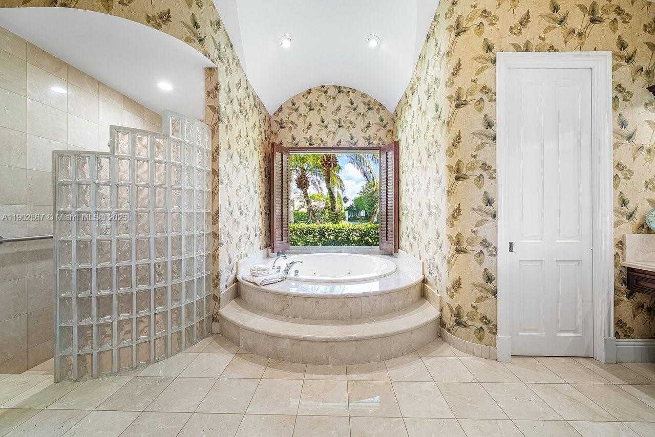 Imagen de Pequeño Objeto