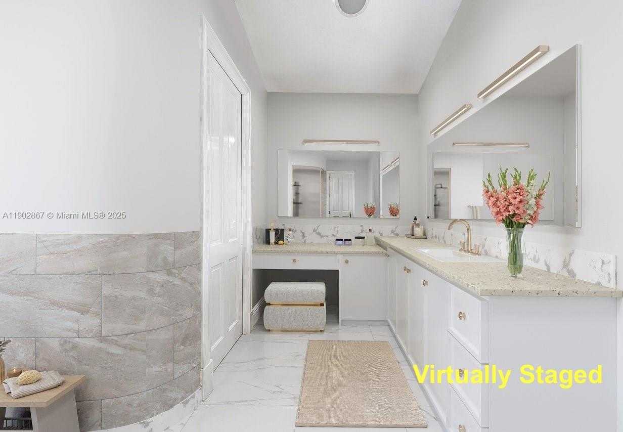 Imagen de Pequeño Objeto