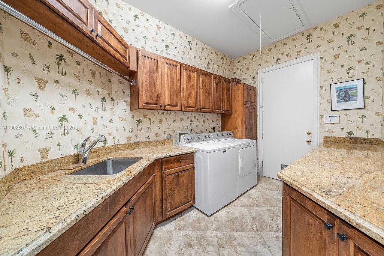 Imagen de Pequeño Objeto