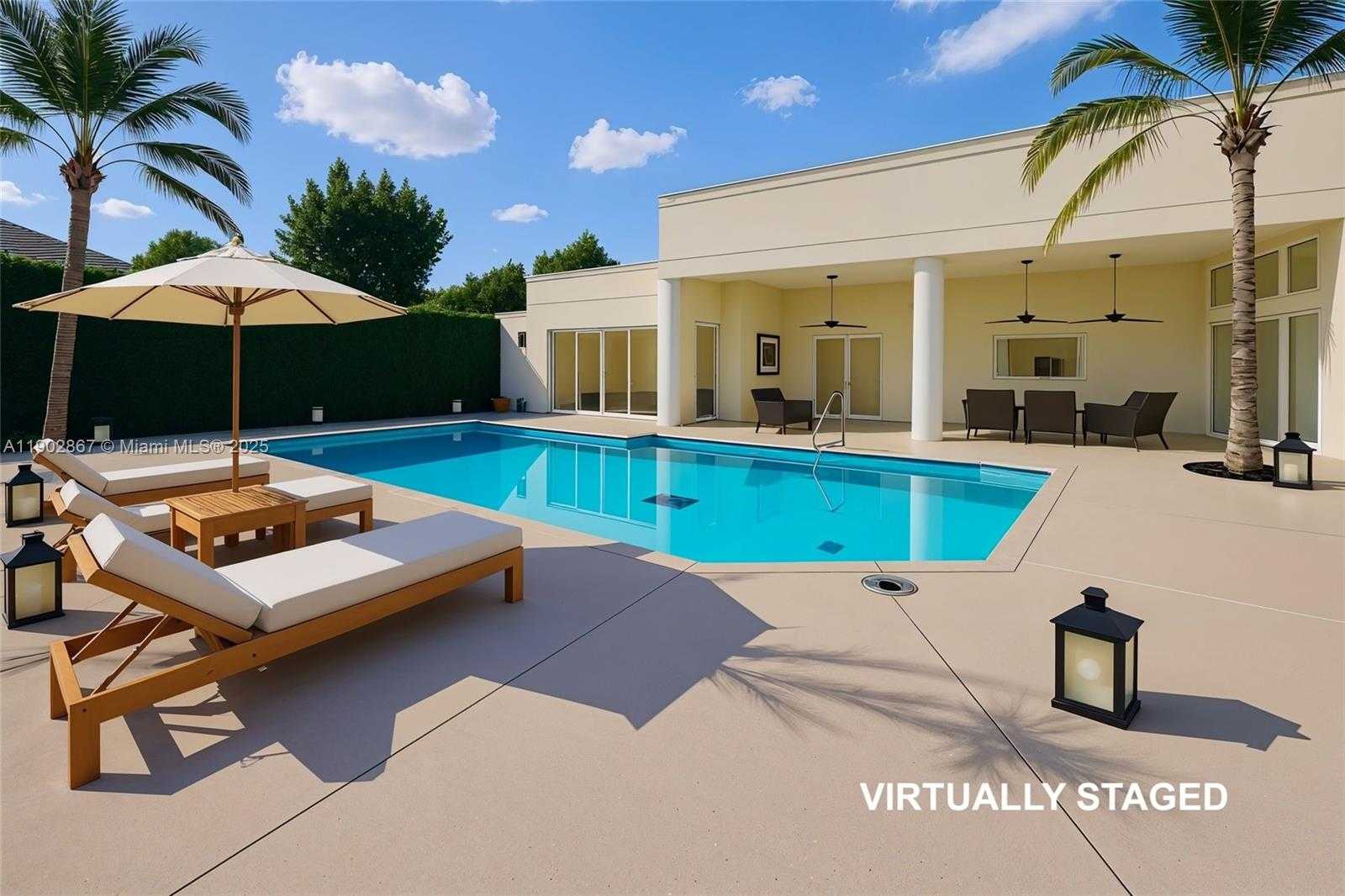 Imagen de Pequeño Objeto