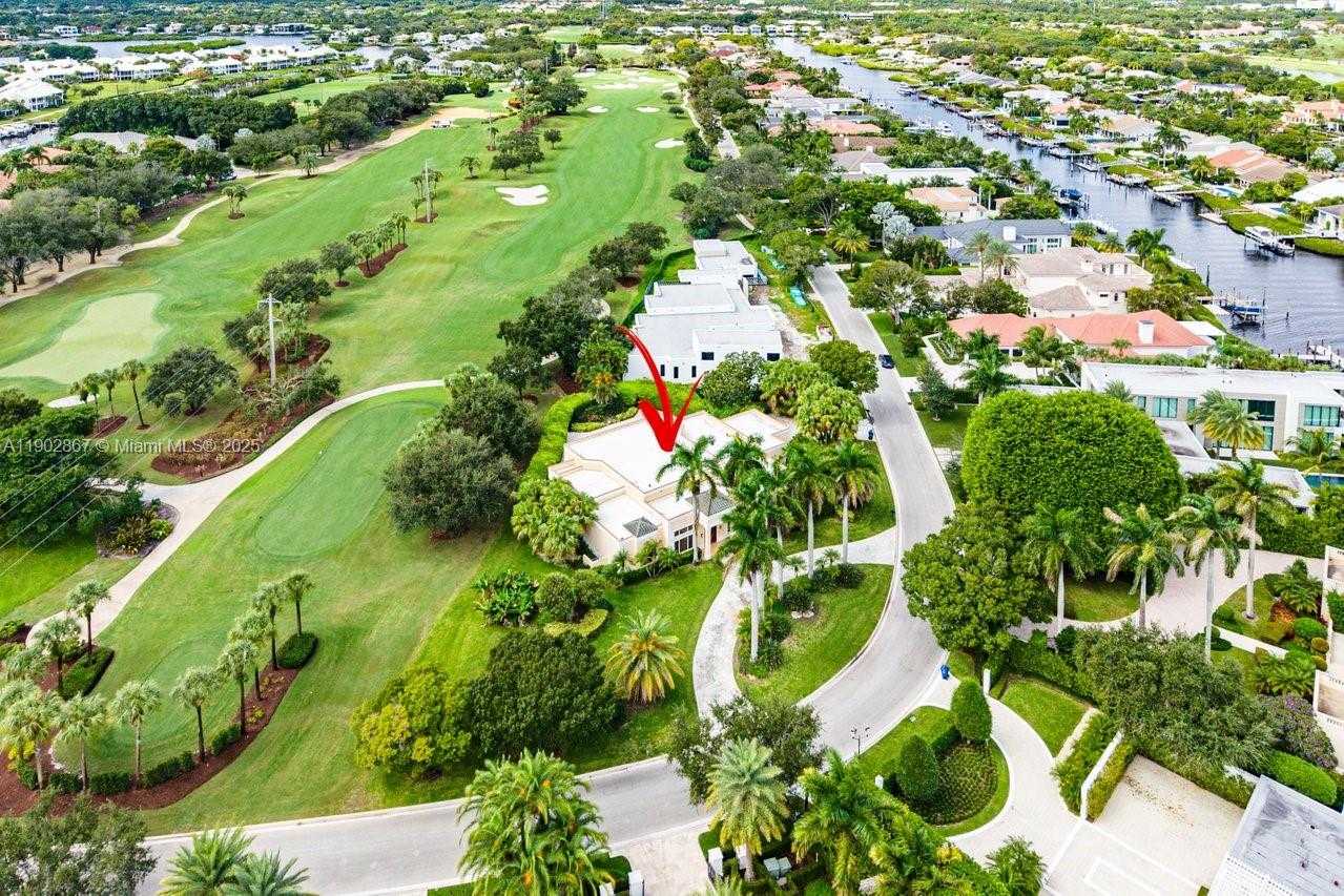 Imagen de Pequeño Objeto