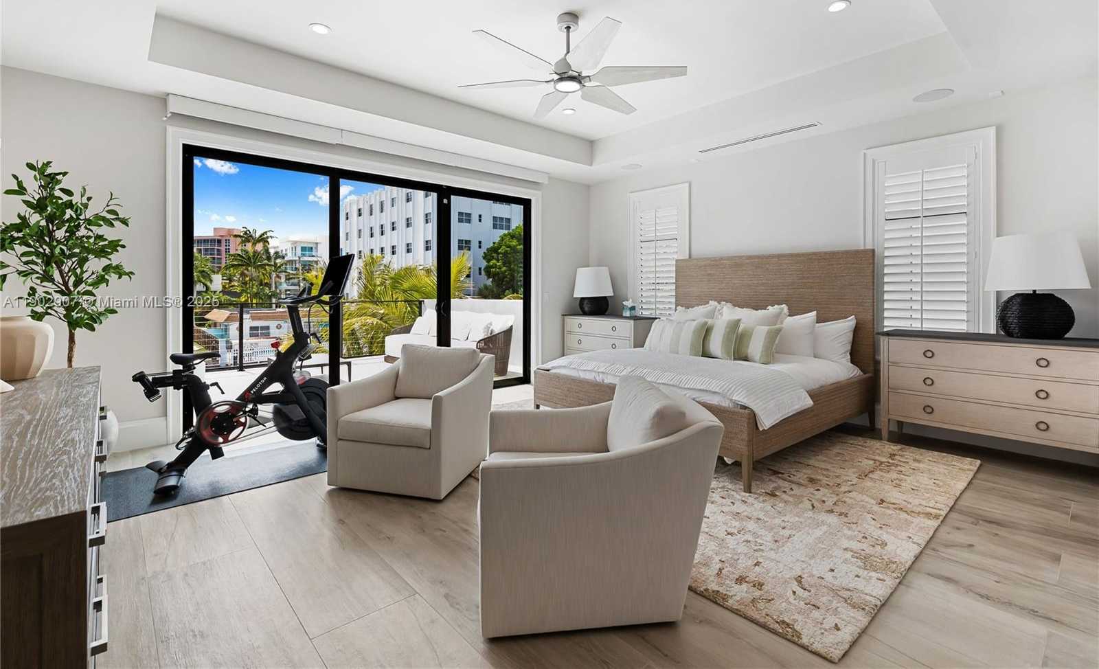 Small Image of 319 COCONUT ISLE DR, Fort Lauderdale Number 18