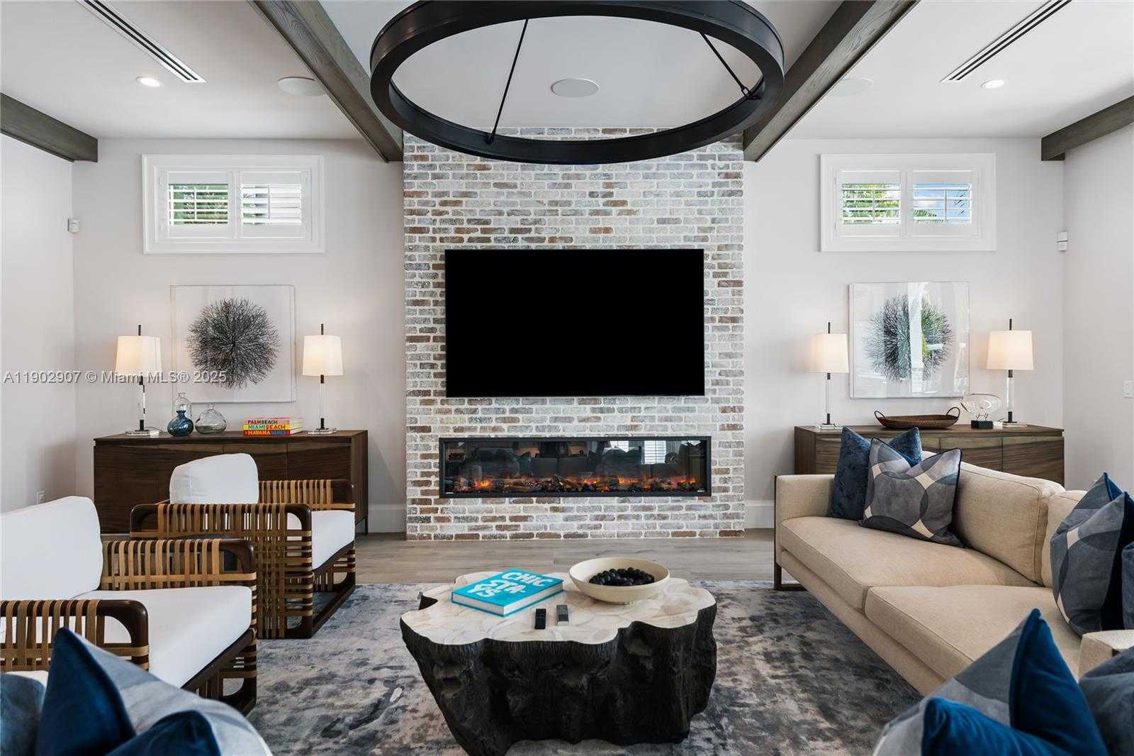 Small Image of 319 COCONUT ISLE DR, Fort Lauderdale Number 5