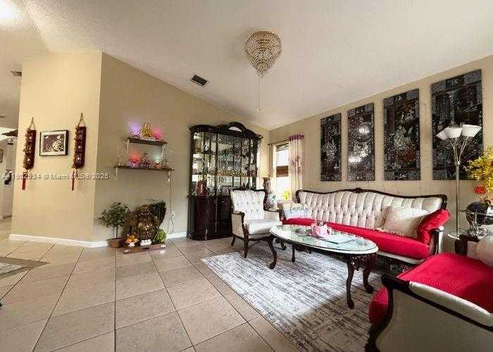 Small Image of 21316 SOUTH WEST 87TH PL, Cutler Bay Number 7