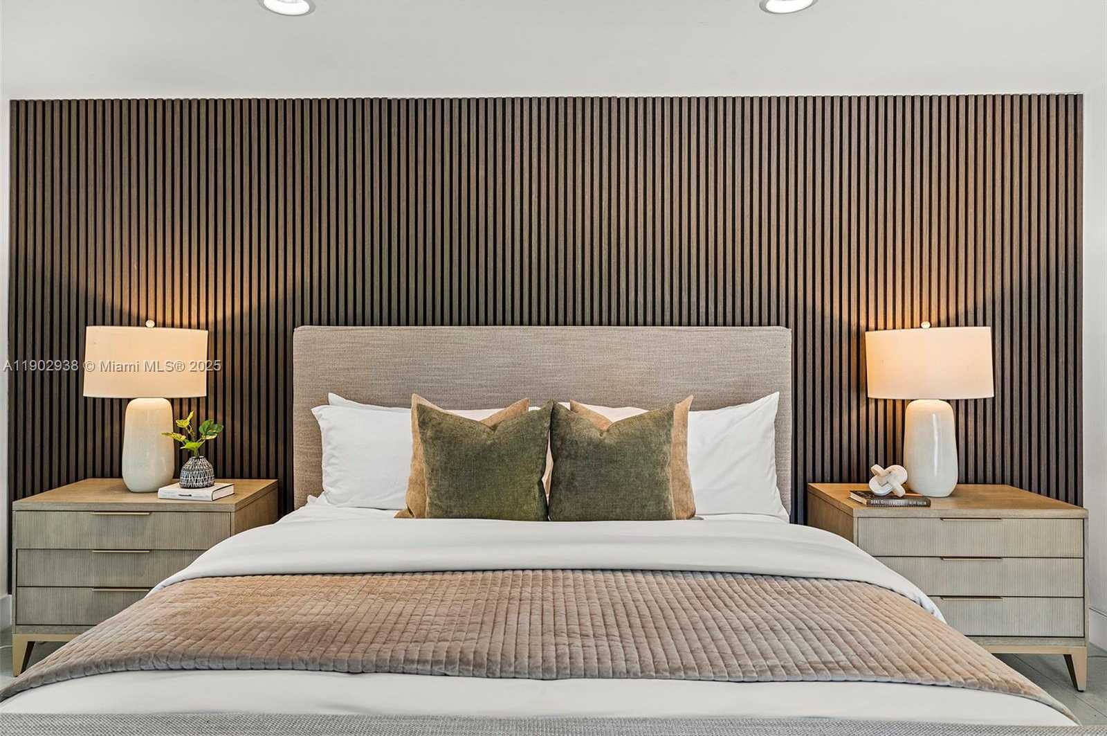 Small Image of 13150 SOUTH WEST 69TH AVE, Pinecrest Number 28