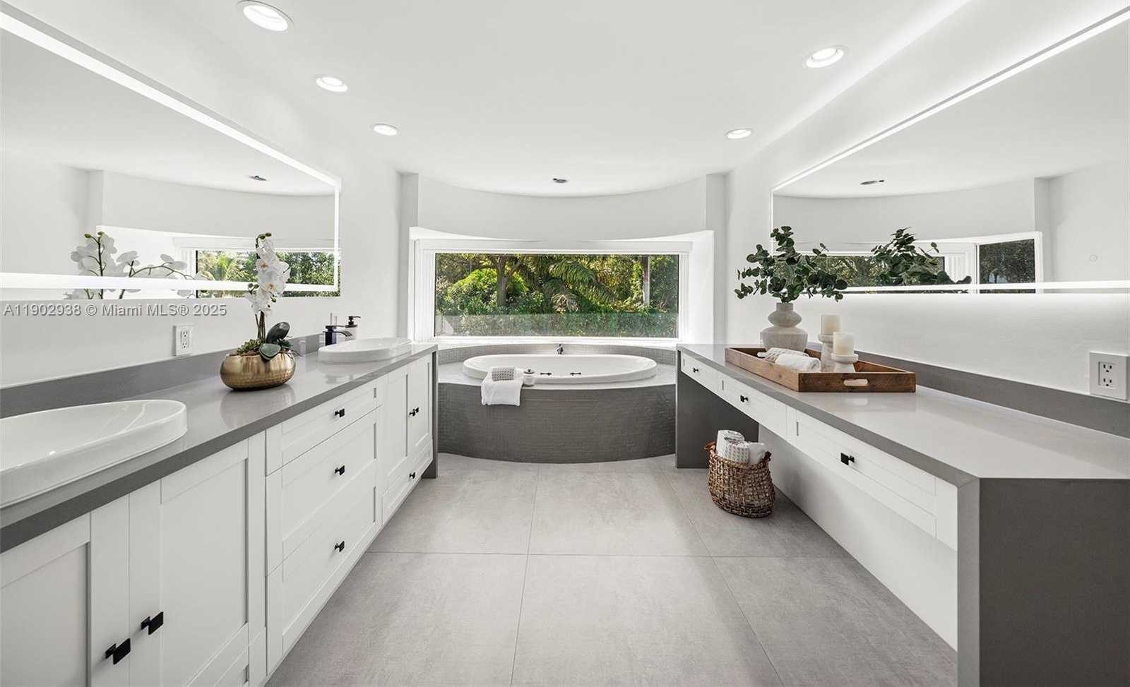 Small Image of 13150 SOUTH WEST 69TH AVE, Pinecrest Number 29