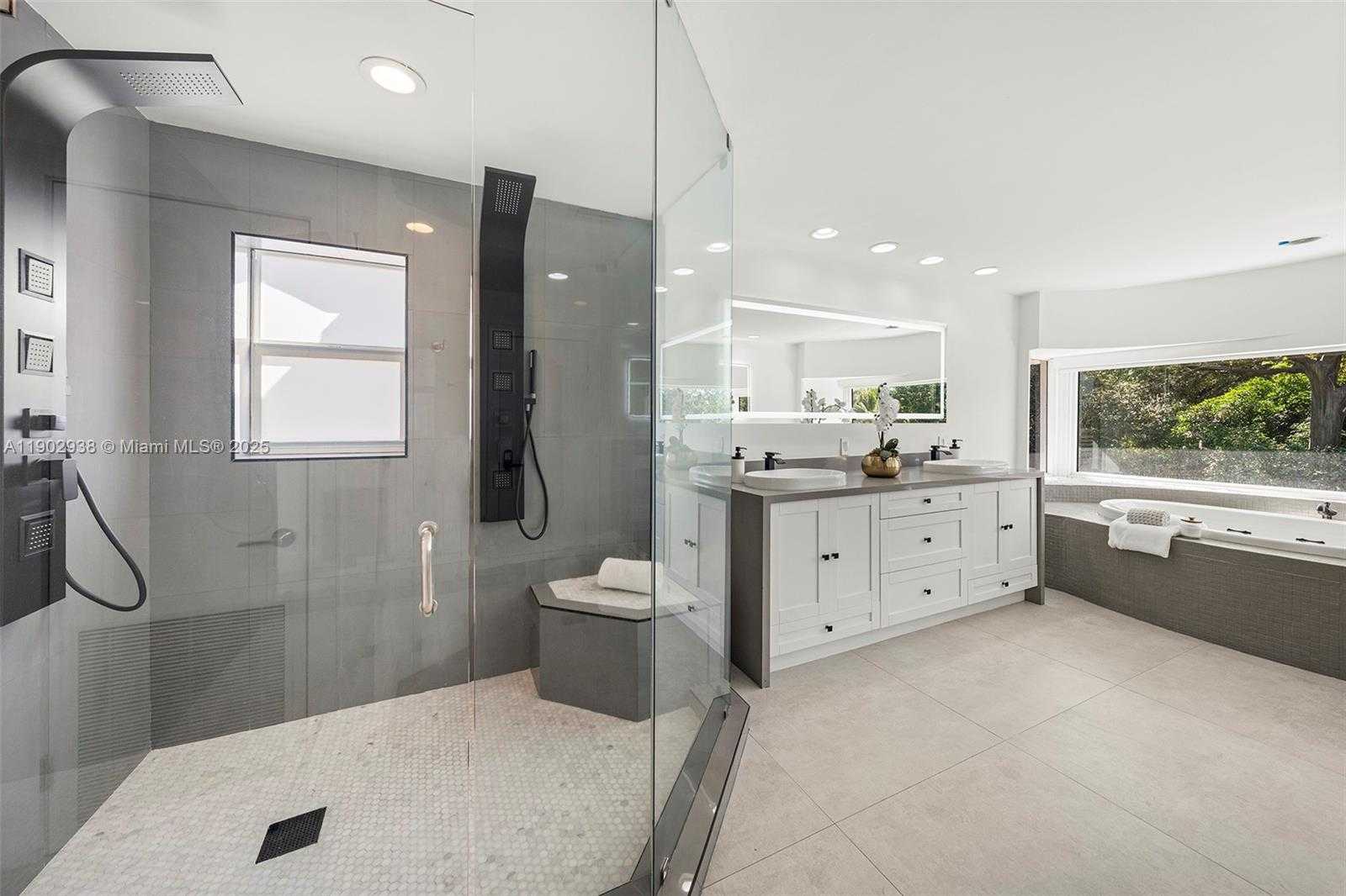 Small Image of 13150 SOUTH WEST 69TH AVE, Pinecrest Number 32