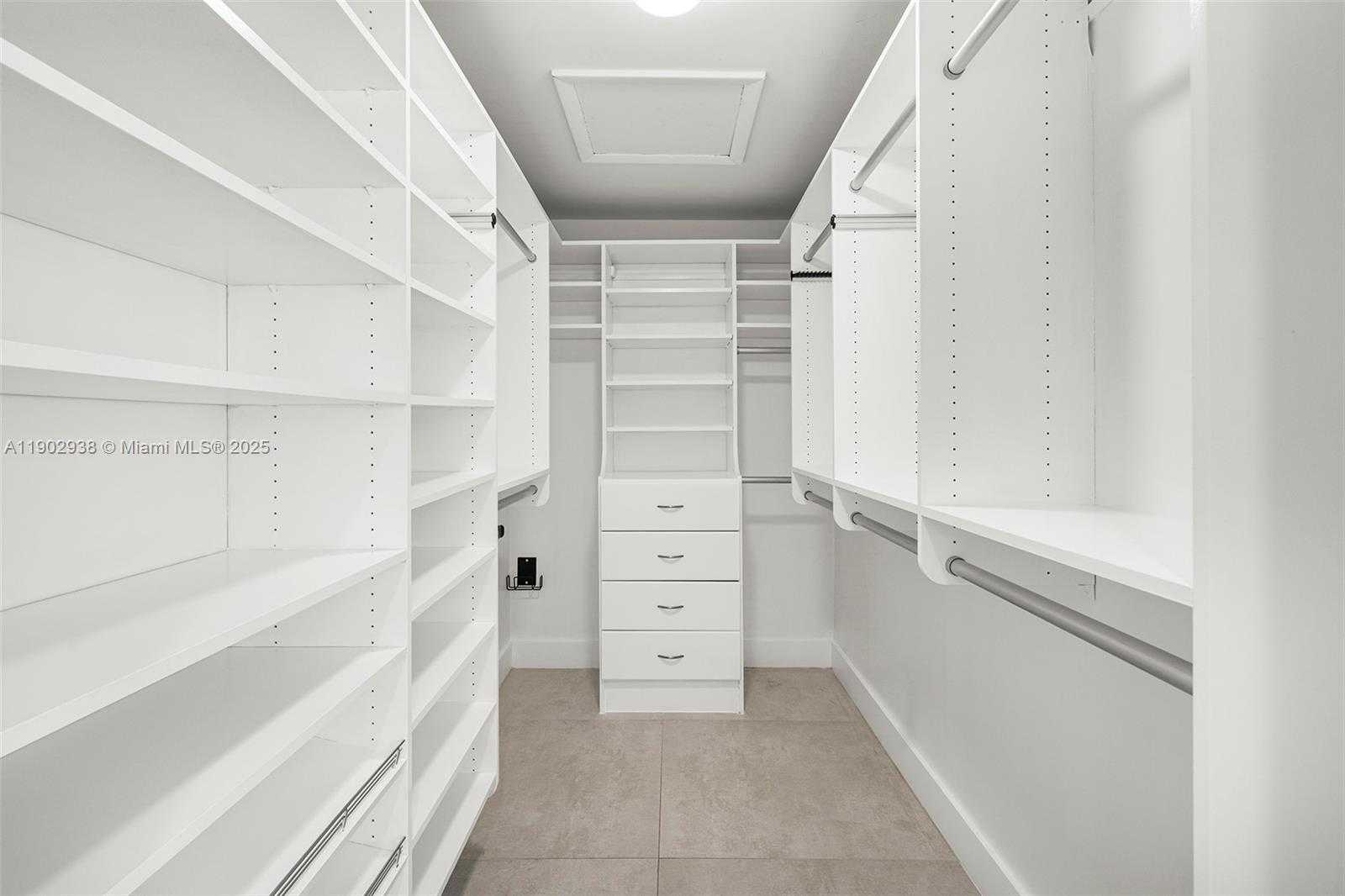 Small Image of 13150 SOUTH WEST 69TH AVE, Pinecrest Number 36