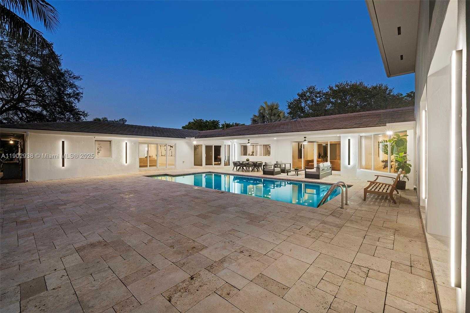 Small Image of 13150 SOUTH WEST 69TH AVE, Pinecrest Number 62