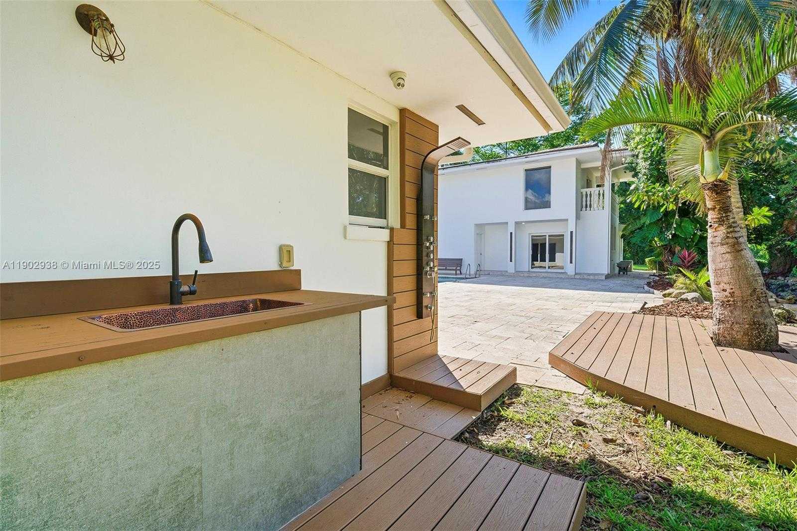 Small Image of 13150 SOUTH WEST 69TH AVE, Pinecrest Number 70