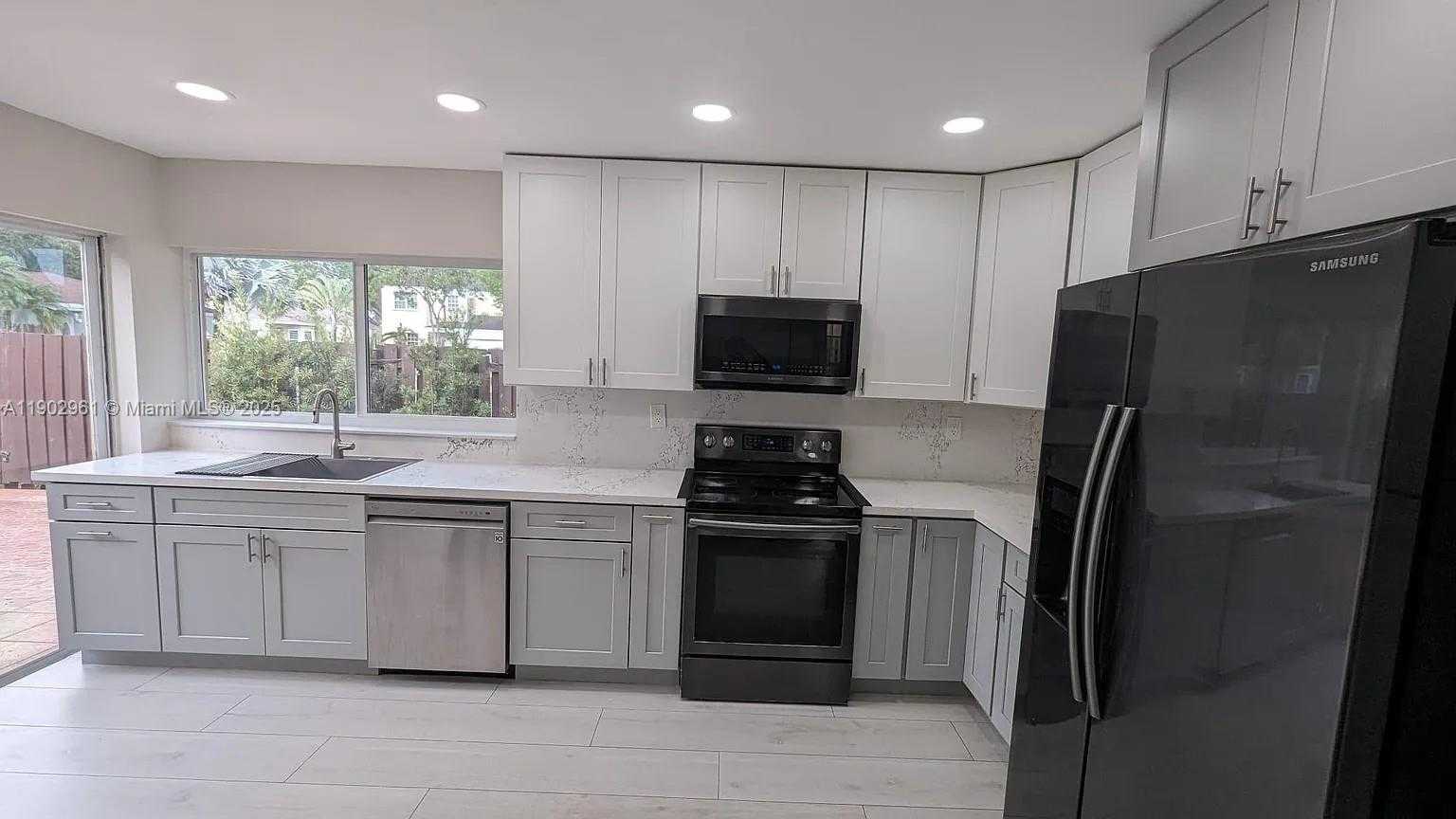 Small Image of 9755 SOUTH WEST 222ND TER, Cutler Bay Number 2
