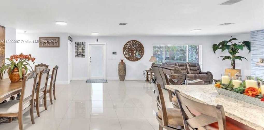 Small Image of 16891 SOUTH WEST 277TH ST, Homestead Number 12