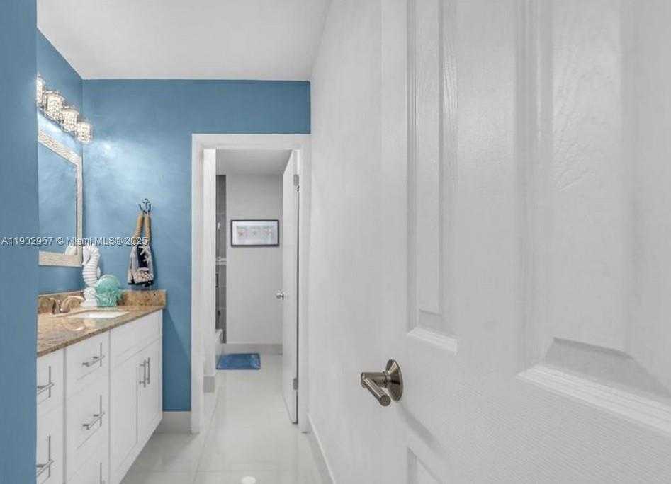 Small Image of 16891 SOUTH WEST 277TH ST, Homestead Number 18