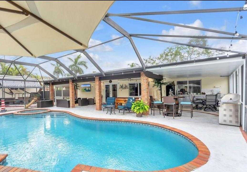 Small Image of 16891 SOUTH WEST 277TH ST, Homestead Number 31