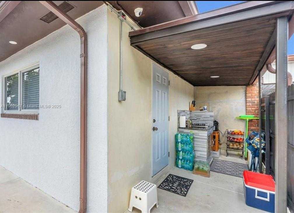 Small Image of 16891 SOUTH WEST 277TH ST, Homestead Number 37