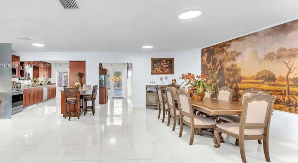 Small Image of 16891 SOUTH WEST 277TH ST, Homestead Number 4