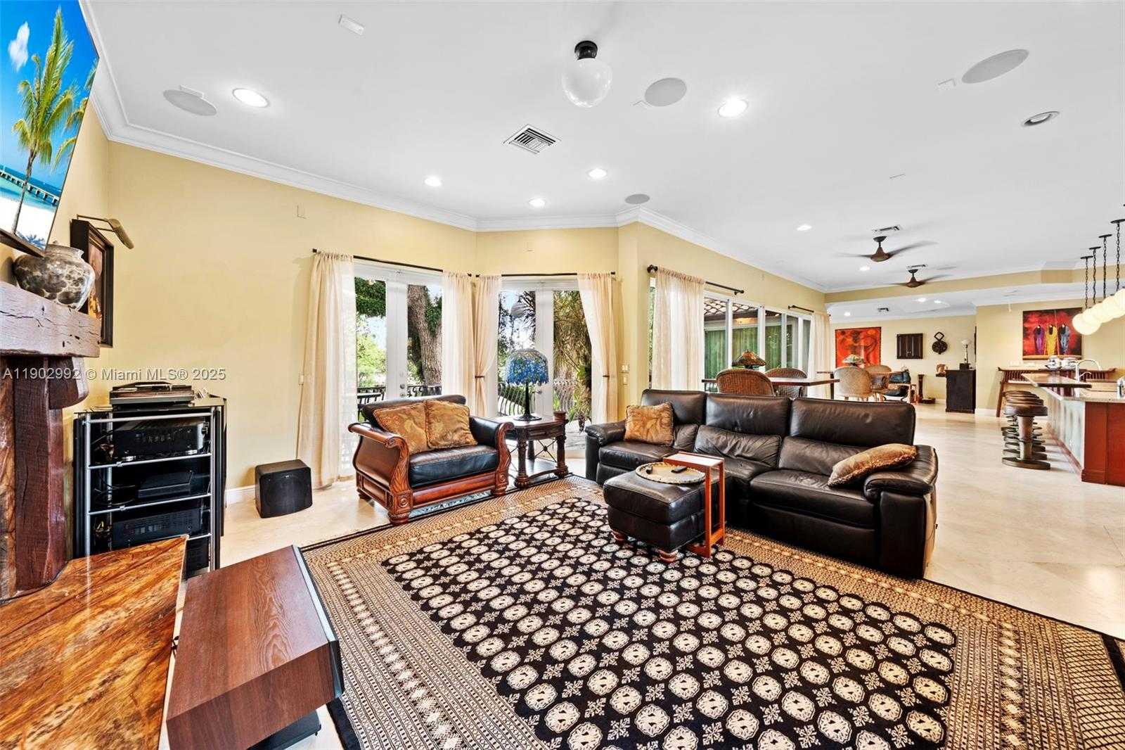 Small Image of 1115 SOUTH WEST 5TH PL, Fort Lauderdale Number 16