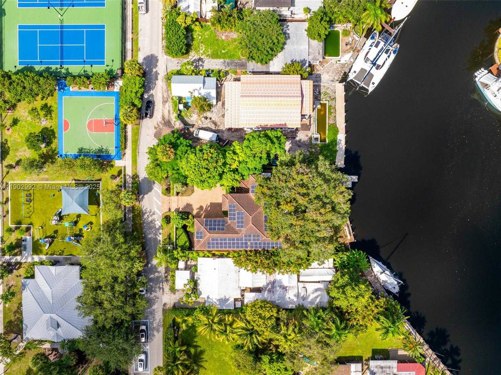 Small Image of 1115 SOUTH WEST 5TH PL, Fort Lauderdale Number 54