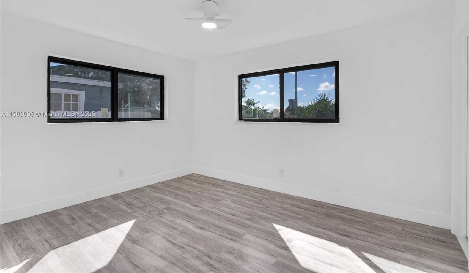 Small Image of 1021 NORTH WEST 195TH ST, Miami Gardens Number 21