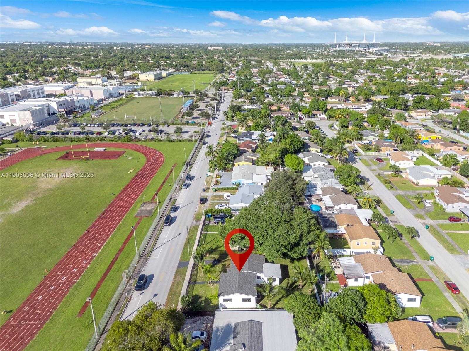 Small Image of 1021 NORTH WEST 195TH ST, Miami Gardens Number 31