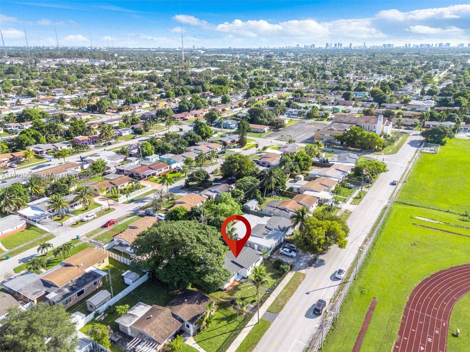 Small Image of 1021 NORTH WEST 195TH ST, Miami Gardens Number 35