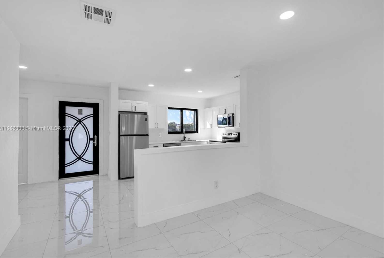 Small Image of 1021 NORTH WEST 195TH ST, Miami Gardens Number 8