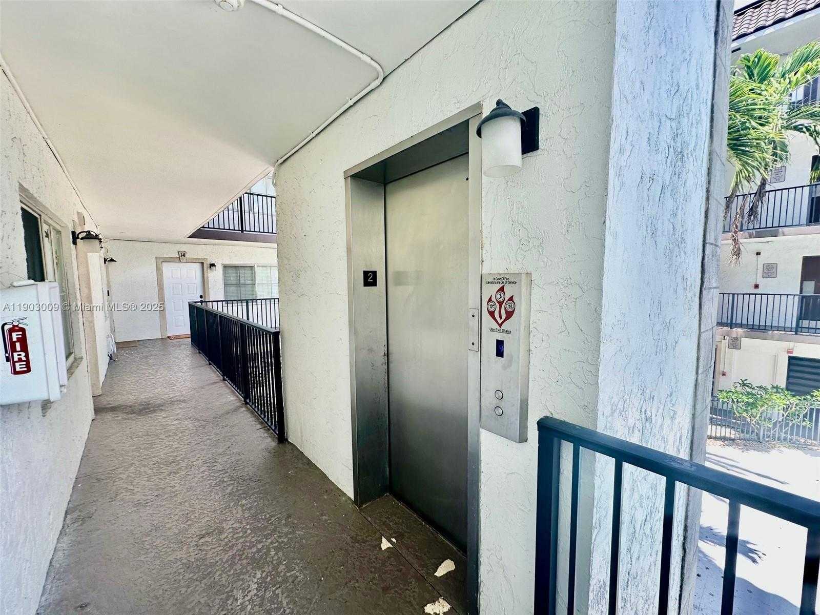 Small Image of 924 SOUTH EAST 2ND ST #9, Fort Lauderdale Number 14