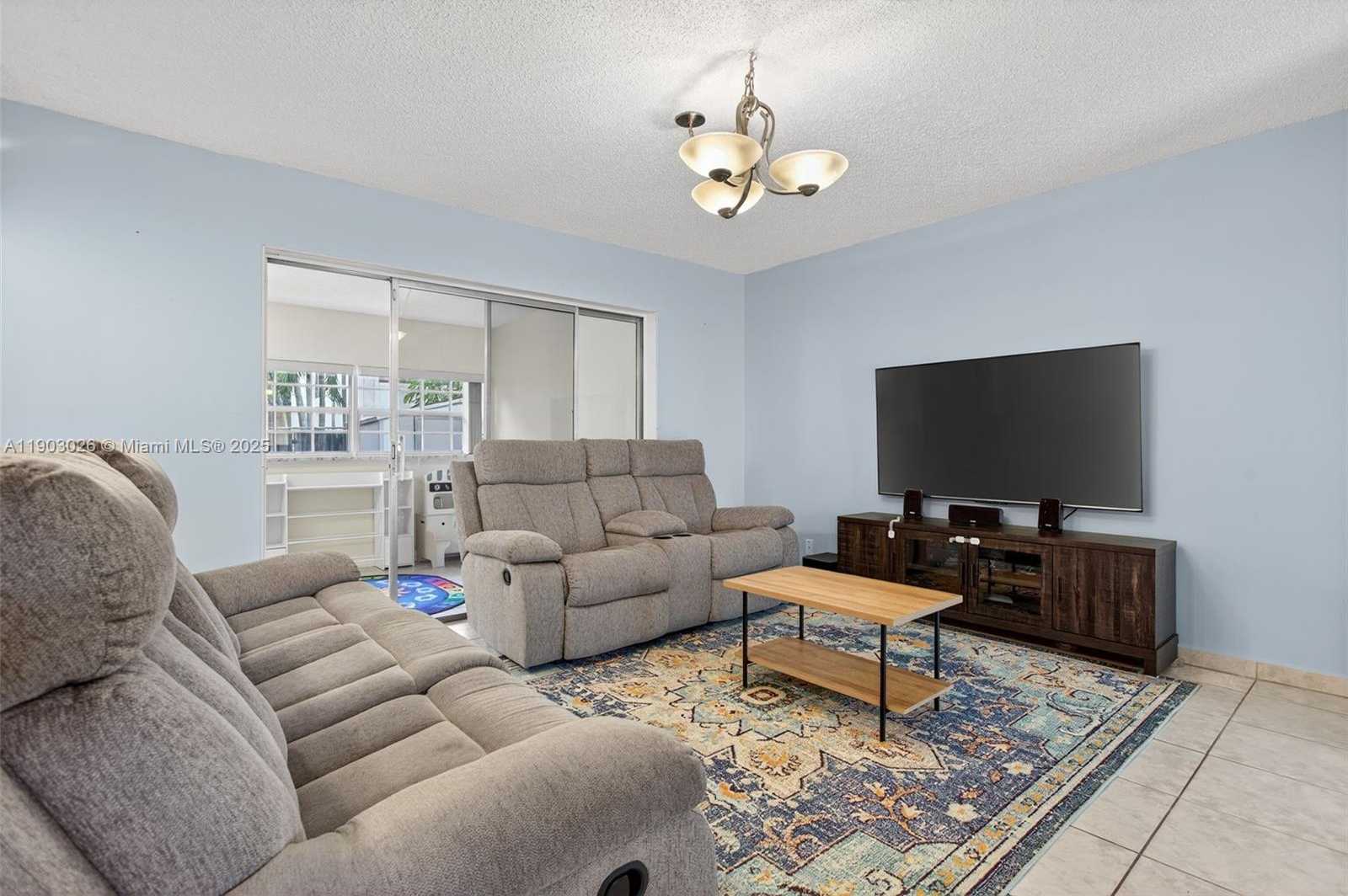 Small Image of 171 SOUTH WEST 79TH AVE, Margate Number 11